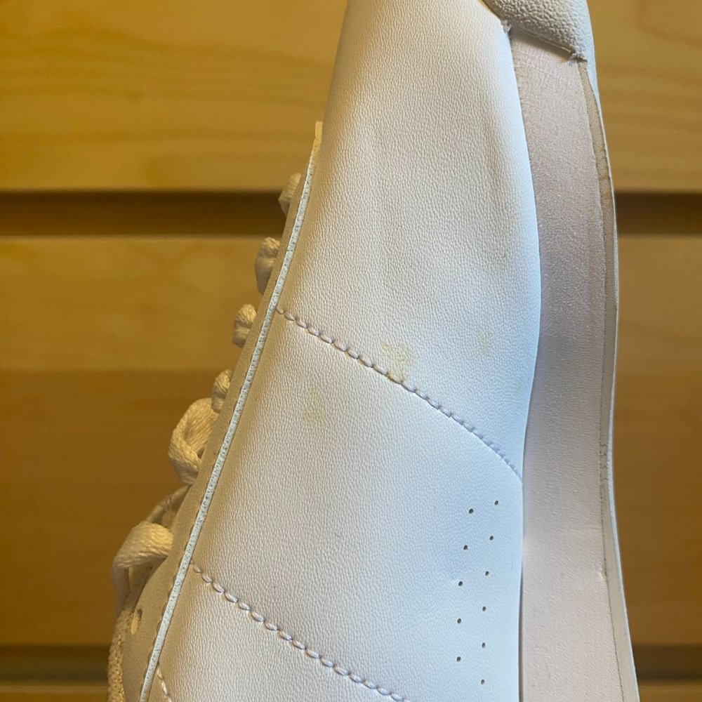 NWOT REEBOK CLASSICS WHITE LEATHER PRINCESS SNEAKERS 6.5 - Picture 7 of 8